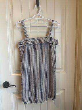 Dainty Hooligan Striped Off-Shoulder mini Sundress in Navy and off White